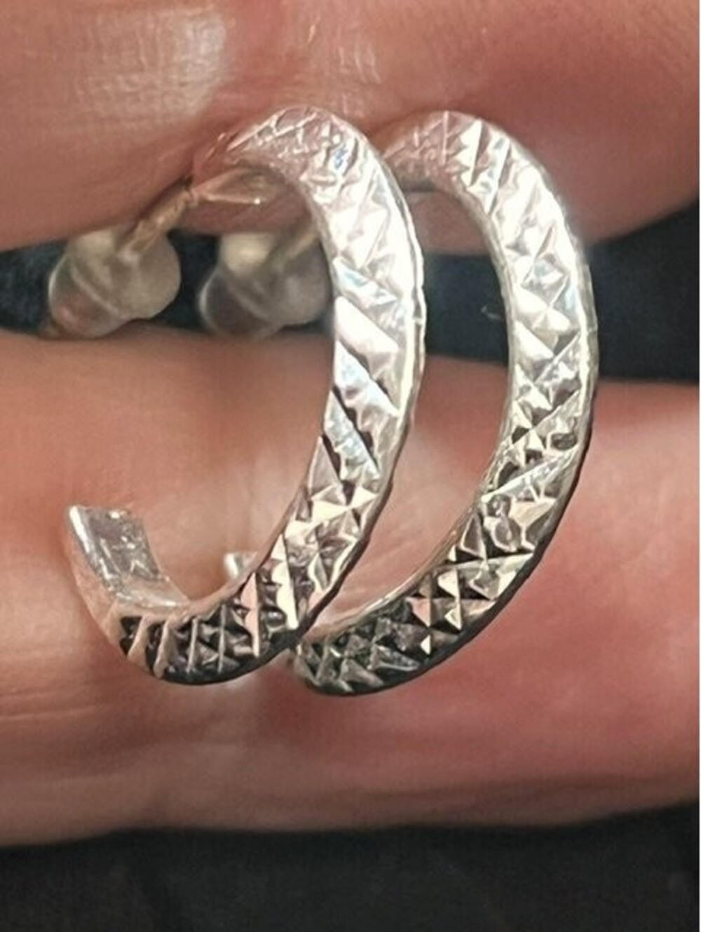 B6989 Sterling Silver Small Hoop Earrings Diamond Cut Textured Sparkle cut 20mm